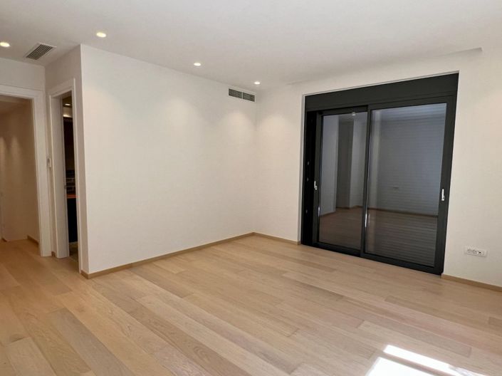 Image No.24-5 Bed Villa for sale