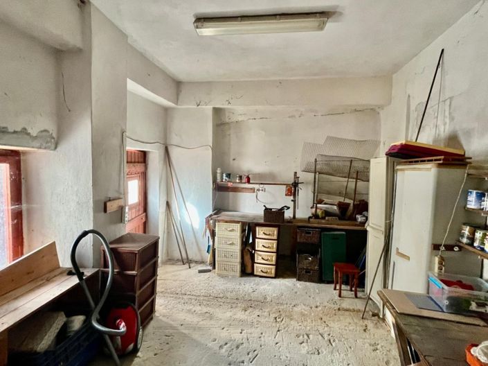 Image No.29-1 Bed House for sale