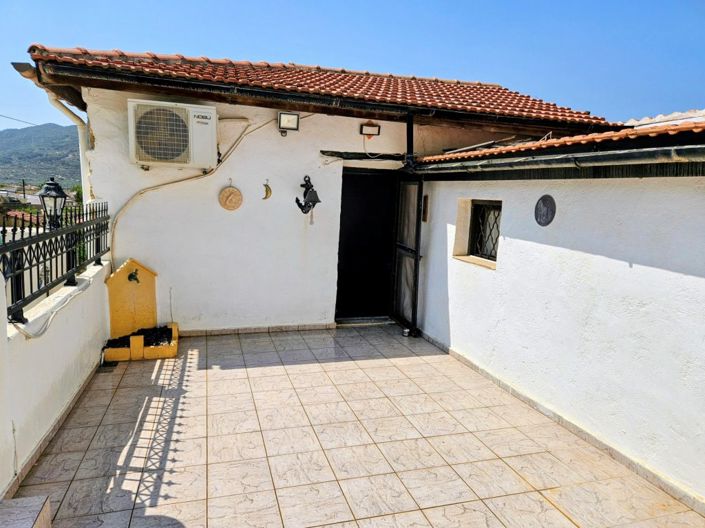 Image No.30-1 Bed House for sale