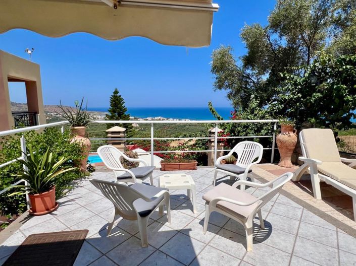 Image No.21-6 Bed House for sale