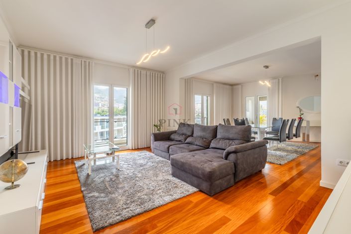 Image No.24-3 Bed Apartment for sale