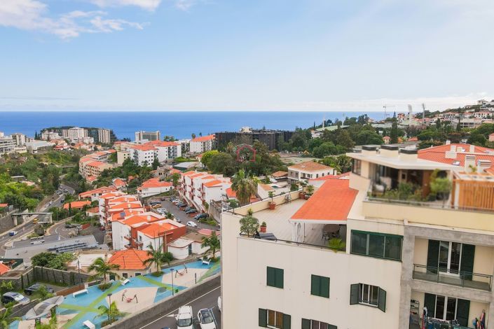 Image No.44-3 Bed Apartment for sale