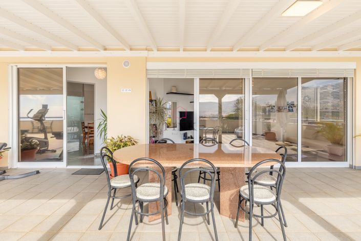 Image No.12-3 Bed Apartment for sale