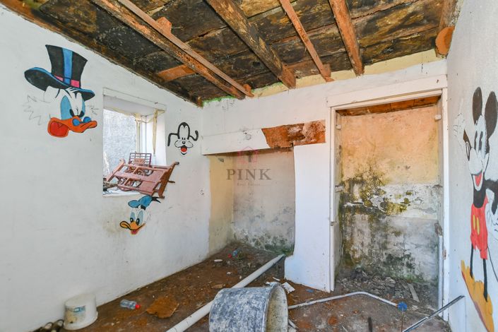 Image No.8-2 Bed Villa for sale