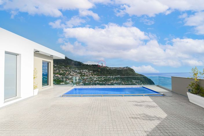 Image No.3-2 Bed Villa for sale