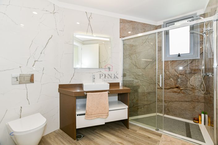 Image No.26-2 Bed Villa for sale