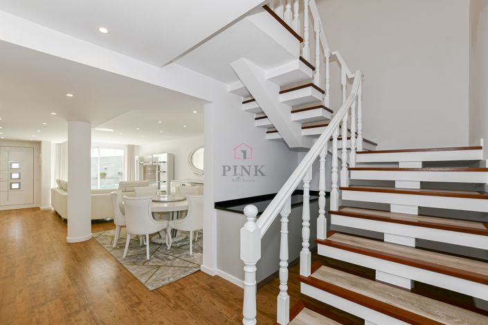 Image No.17-4 Bed Villa for sale