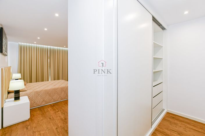 Image No.32-4 Bed Villa for sale