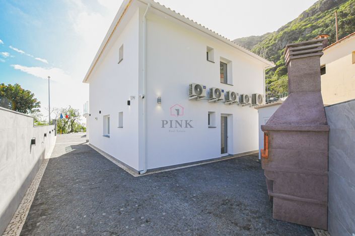 Image No.43-4 Bed Villa for sale