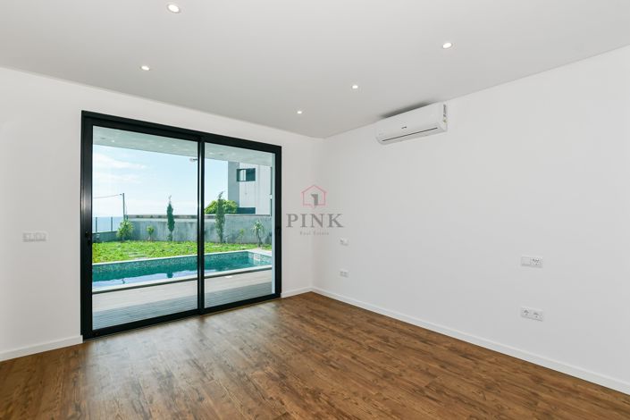 Image No.16-3 Bed Villa for sale