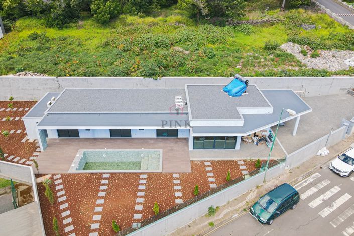 Image No.35-3 Bed Villa for sale