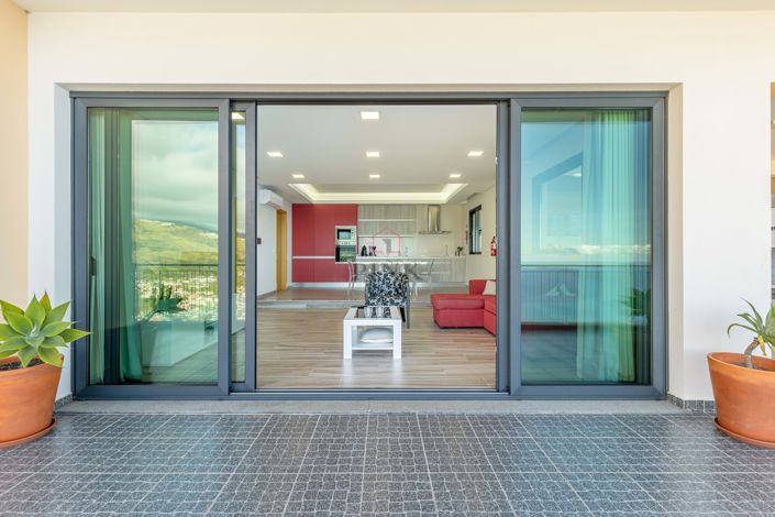 Image No.11-3 Bed Villa for sale