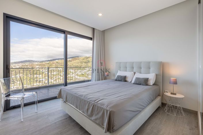 Image No.17-3 Bed Villa for sale