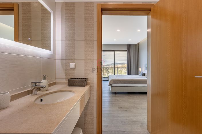 Image No.23-3 Bed Villa for sale