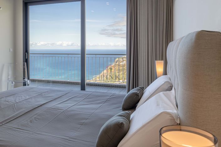 Image No.26-3 Bed Villa for sale