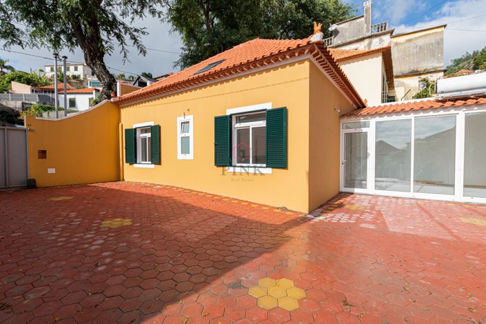 Image No.1-Villa de 3 chambres à vendre à Funchal