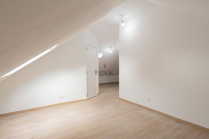 Image No.22-3 Bed Villa for sale