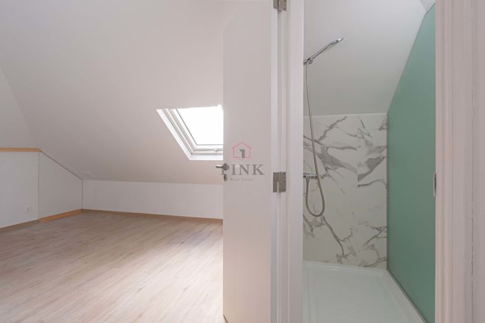 Image No.24-3 Bed Villa for sale