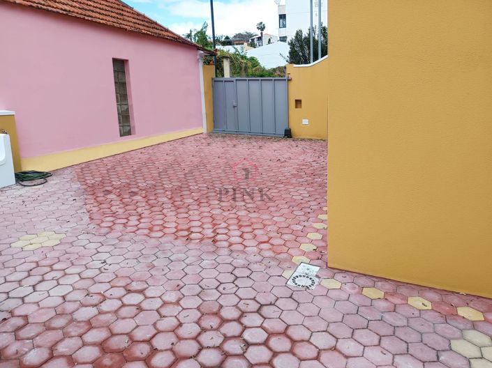 Image No.27-3 Bed Villa for sale