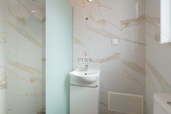 Image No.12-3 Bed Villa for sale