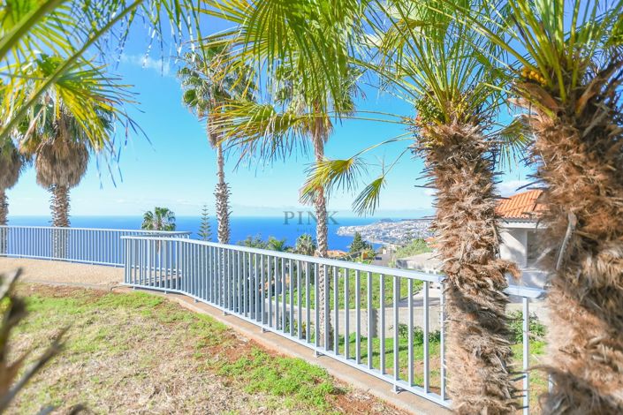 Image No.33-5 Bed Villa for sale