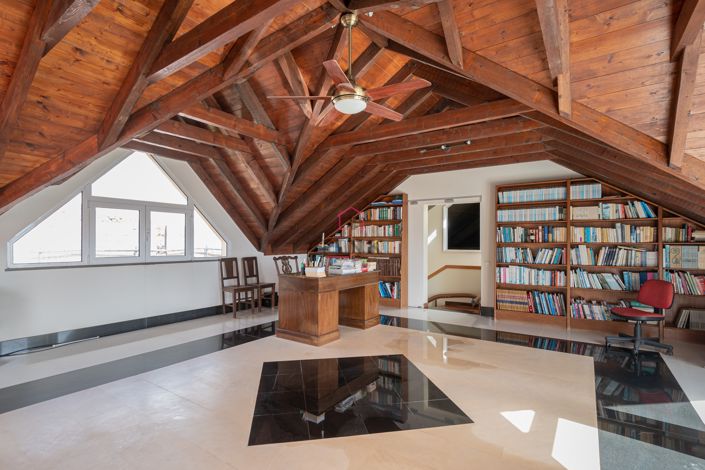 Image No.43-3 Bed Villa for sale