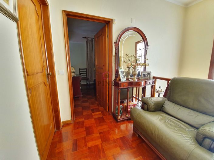 Image No.11-5 Bed Villa for sale