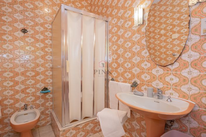 Image No.15-3 Bed Villa for sale