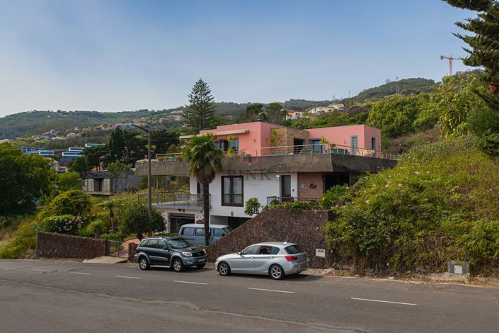 Image No.3-3 Bed Villa for sale