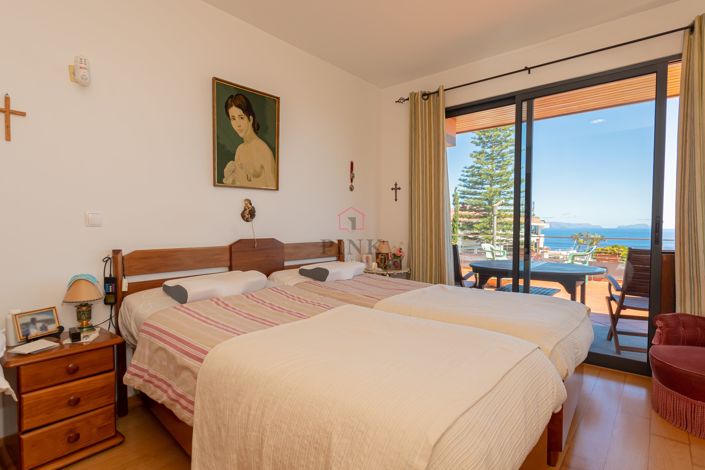 Image No.29-3 Bed Villa for sale