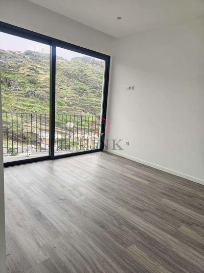 Image No.17-3 Bed Villa for sale