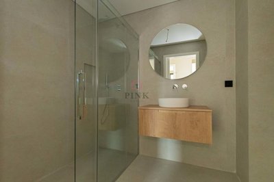 1862-514082-20eb4152a9fbcfd5b78c9c0612bb54ff9