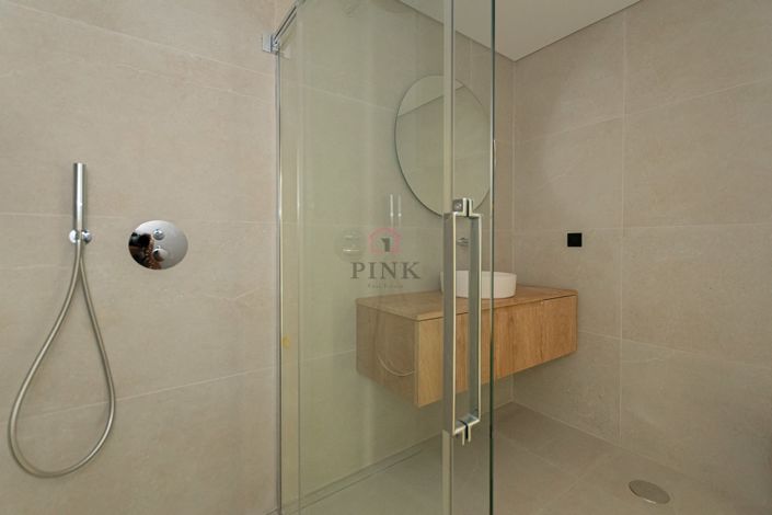 Image No.22-3 Bed Apartment for sale