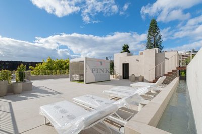 1862-637375-20eb4152a9fbcfd5b78c9c0612bb54ff9