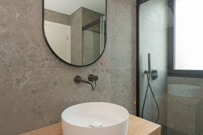 Image No.35-3 Bed Apartment for sale