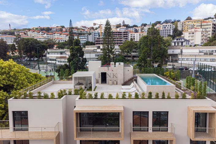 Image No.54-3 Bed Apartment for sale