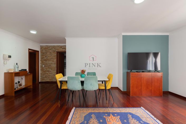 Machico, Apartment
