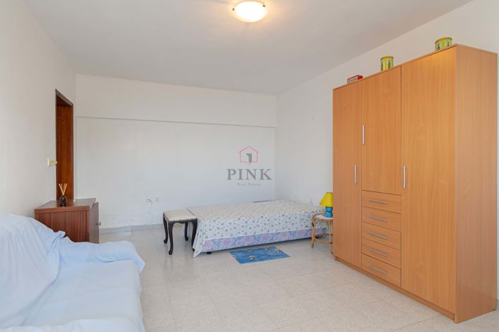 Image No.28-3 Bed Villa for sale