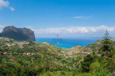 1862-639697-20eb4152a9fbcfd5b78c9c0612bb54ff9