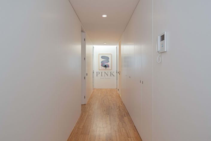 Image No.17-3 Bed Semi-Detached for sale