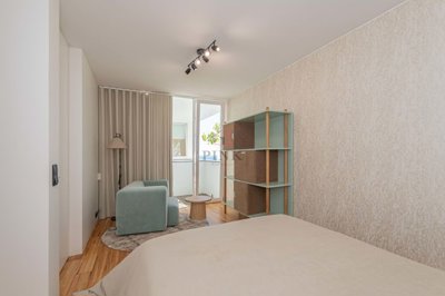 1862-640631-20eb4152a9fbcfd5b78c9c0612bb54ff9