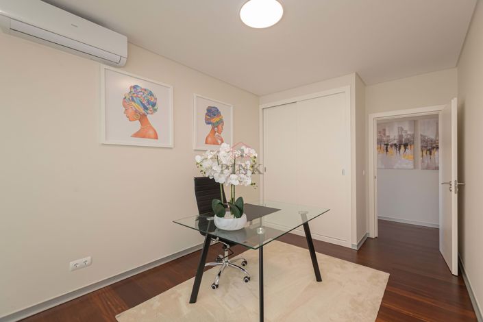 Image No.17-Appartement de 4 chambres à vendre à Funchal