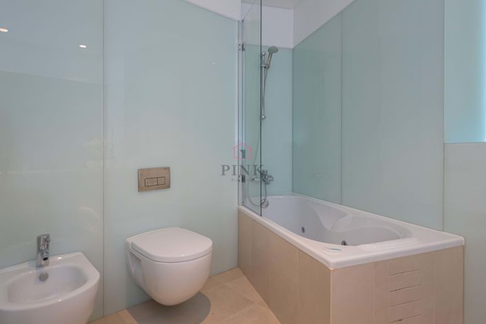 Image No.30-Appartement de 4 chambres à vendre à Funchal