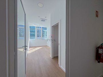 1862-648428-20eb4152a9fbcfd5b78c9c0612bb54ff9