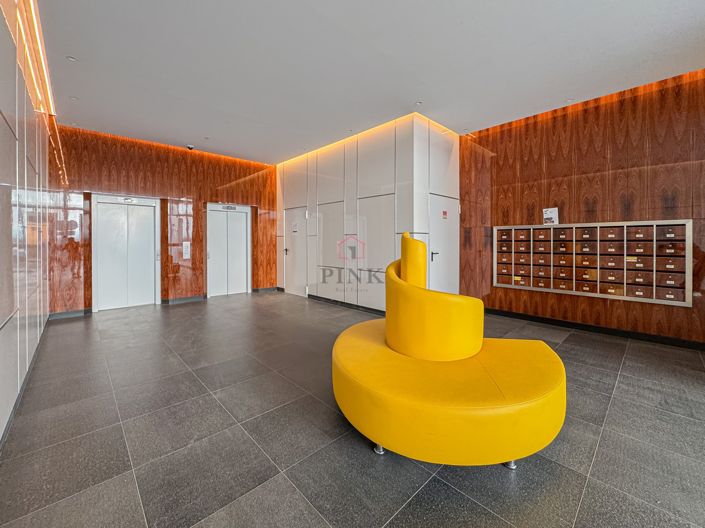 Image No.19-1 Bed Property for sale