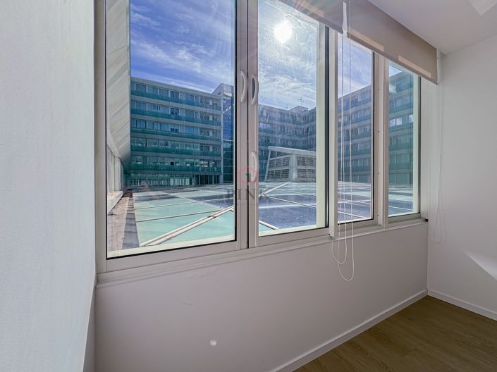 Image No.8-1 Bed Property for sale