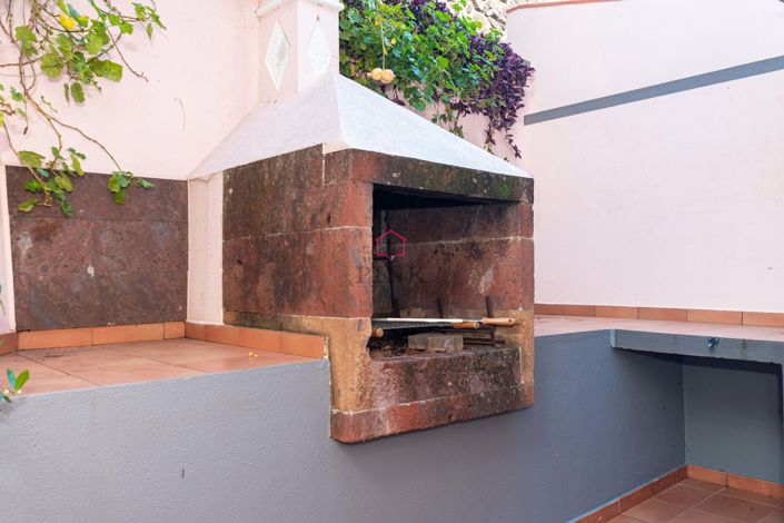 Image No.10-4 Bed Villa for sale