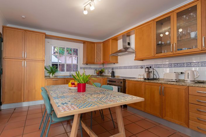 Image No.17-4 Bed Villa for sale