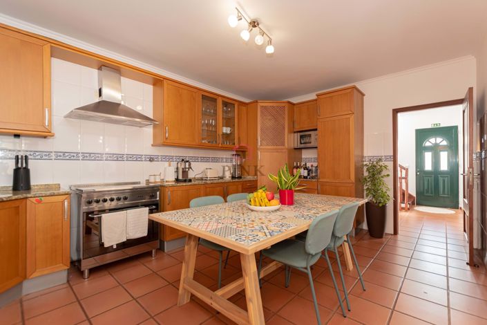 Image No.18-4 Bed Villa for sale