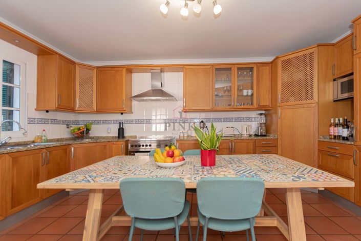 Image No.20-4 Bed Villa for sale